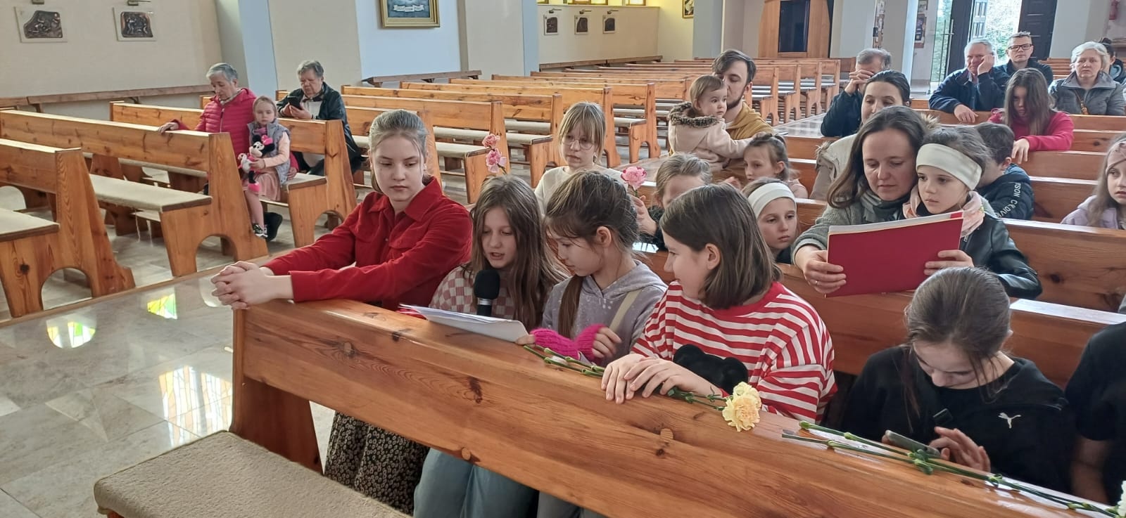 Adoracja dzieci Wielka Sobota 30.03.2024 r.